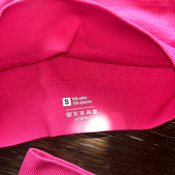 🧡Amazon Workout Set Hot Pink - Picture 5 of 5